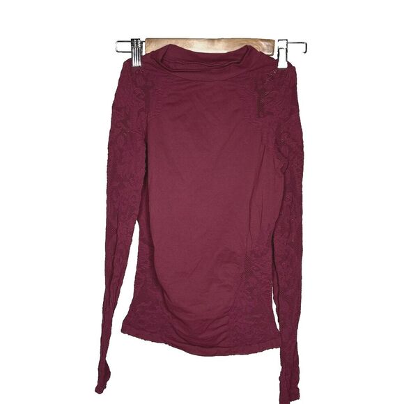 Free People No Turning Back Top Burgundy Long Lace Sleeves Made in USA Size M - Picture 1 of 5